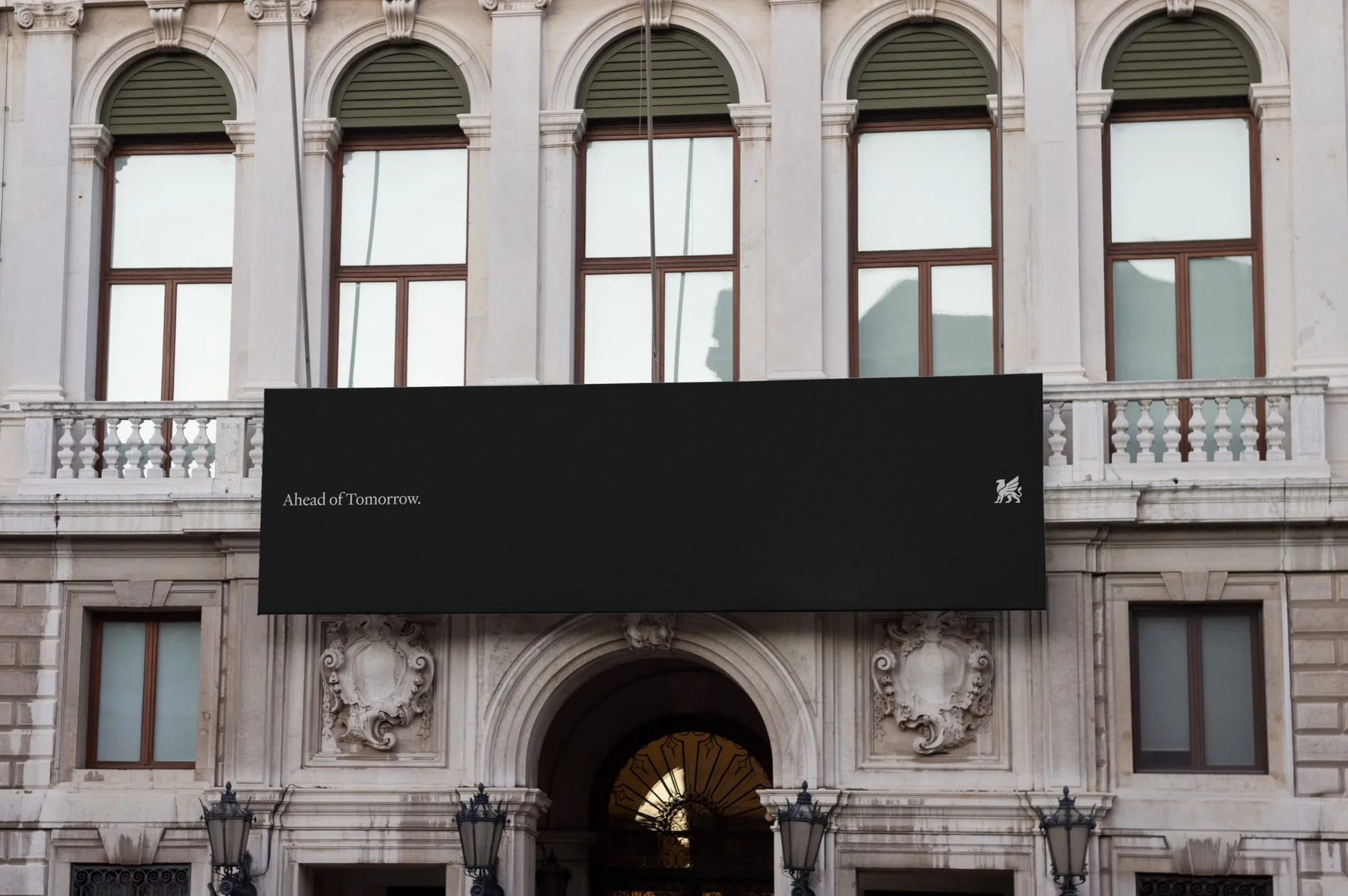 Minimal black Lex Politica banner on an ornate facade.